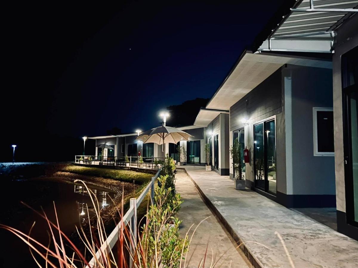 C-Code Resort Lom Sak Buitenkant foto